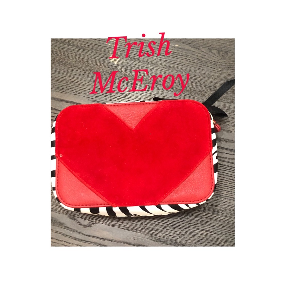 Trish McEvoy makeup and brush bag
